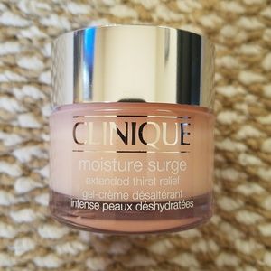 Clinique Moisture Surge Extended Thirst Relief